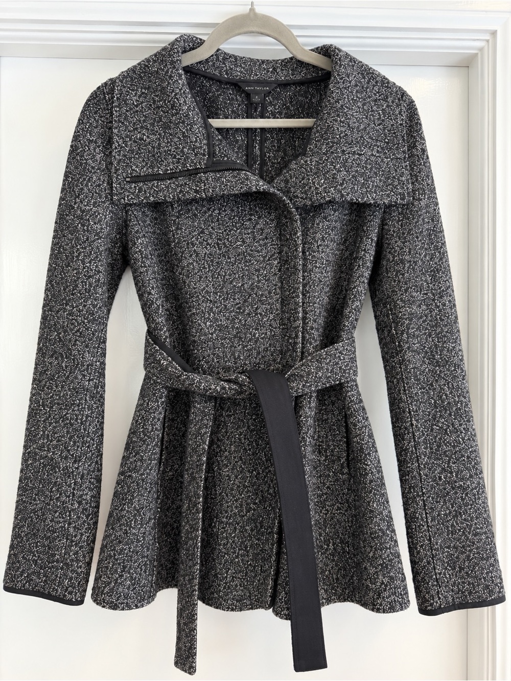 Ann Taylor Women's Black & Gray Belted Peplum Coat, Size M